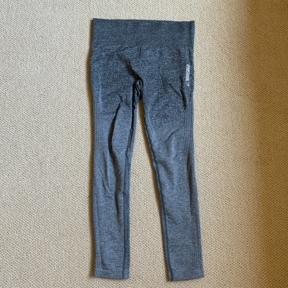 GRAY OMBRE GYMSHARK LEGGINGS